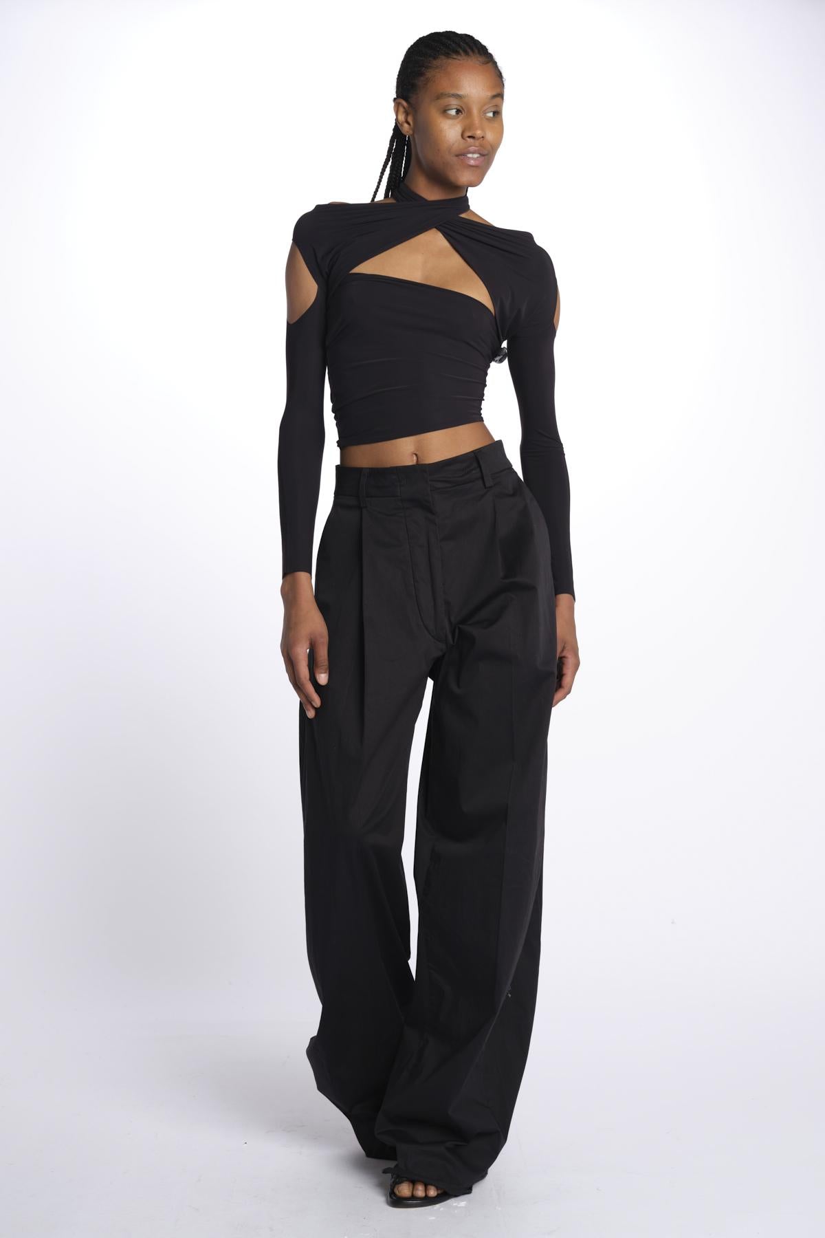 JOSIE top incrociato con spalla nuda JOSIE DEEP BLACK amazuìn 