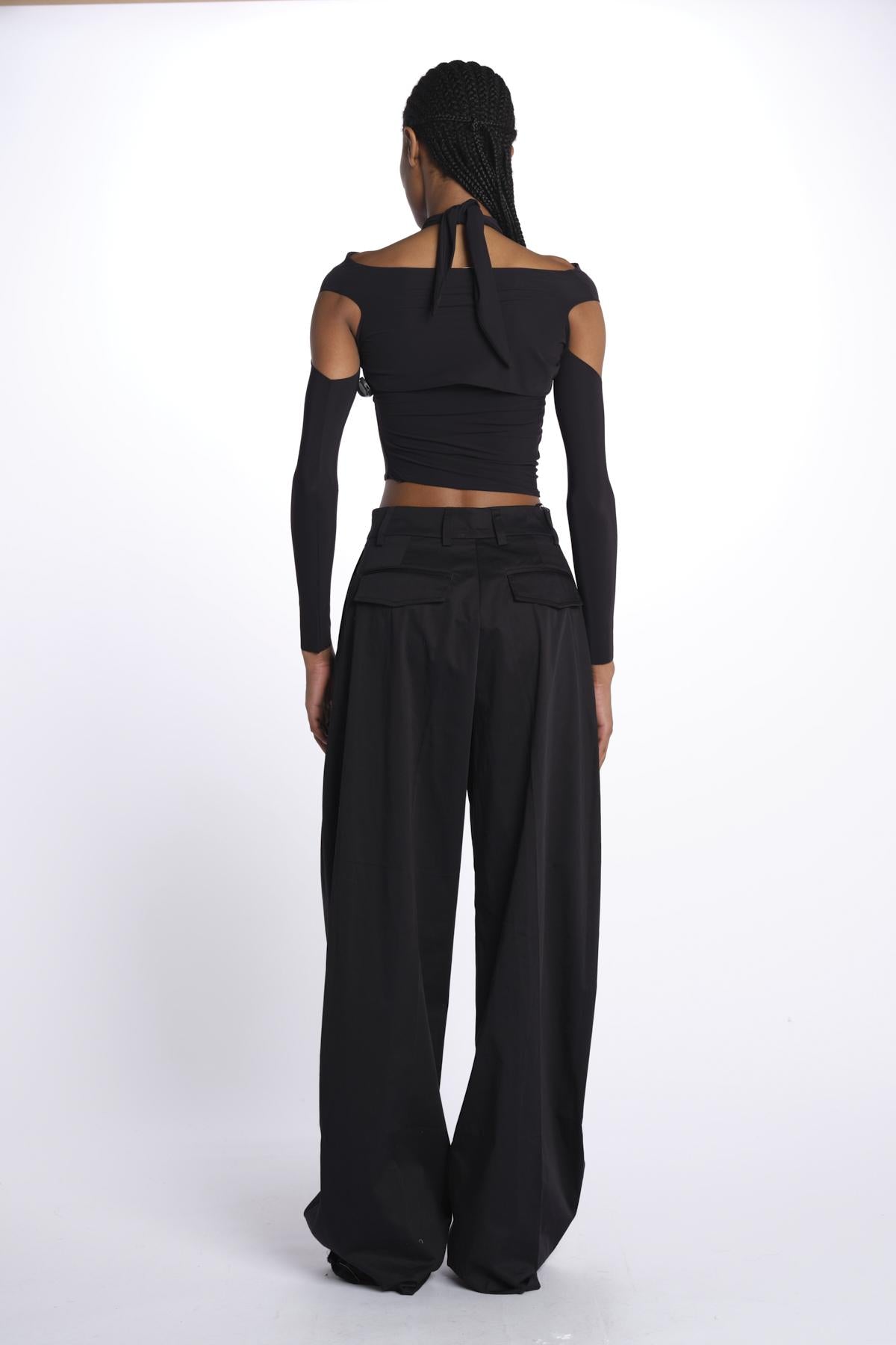 JOSIE top incrociato con spalla nuda JOSIE DEEP BLACK amazuìn 