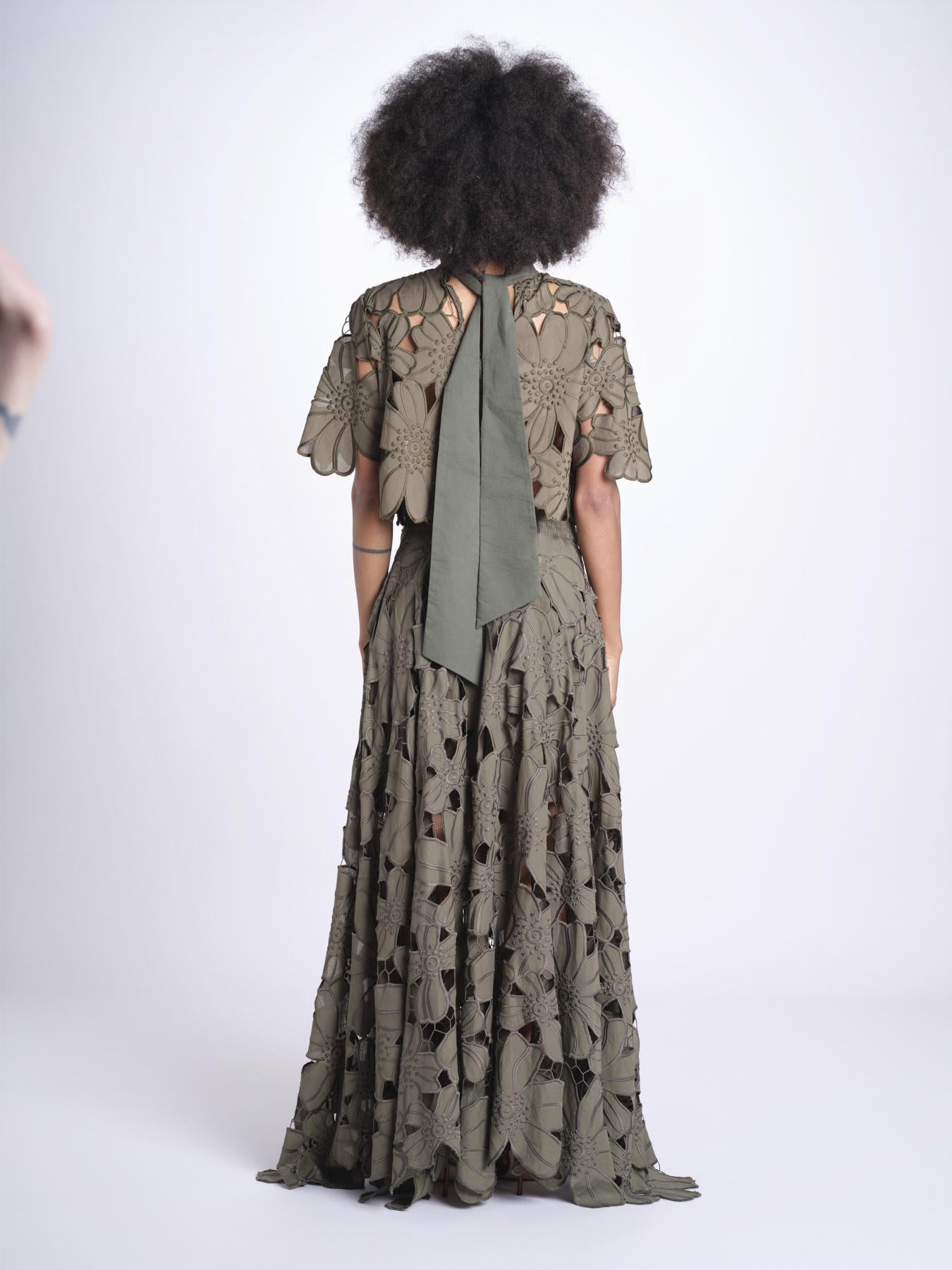 top con fiori intarsiati KOUFONISI M1721 PESTO lace the label 