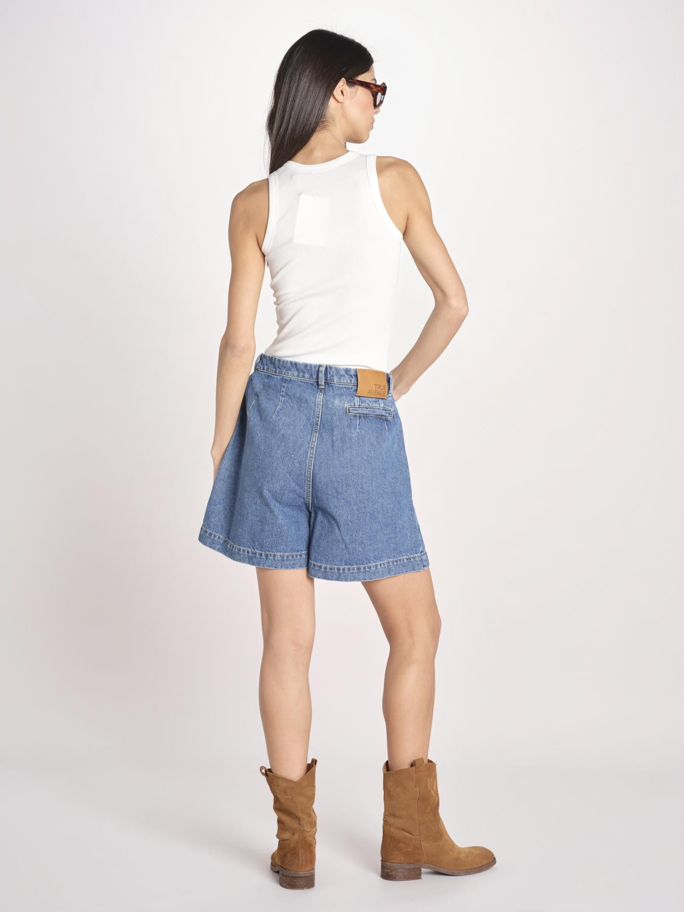 bermuda in denim JUDY STRUCTUREDENIM 73 true avenue 