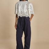 camicia girocollo con fiori intarsiati. LULA 016 WHITE sea ny 