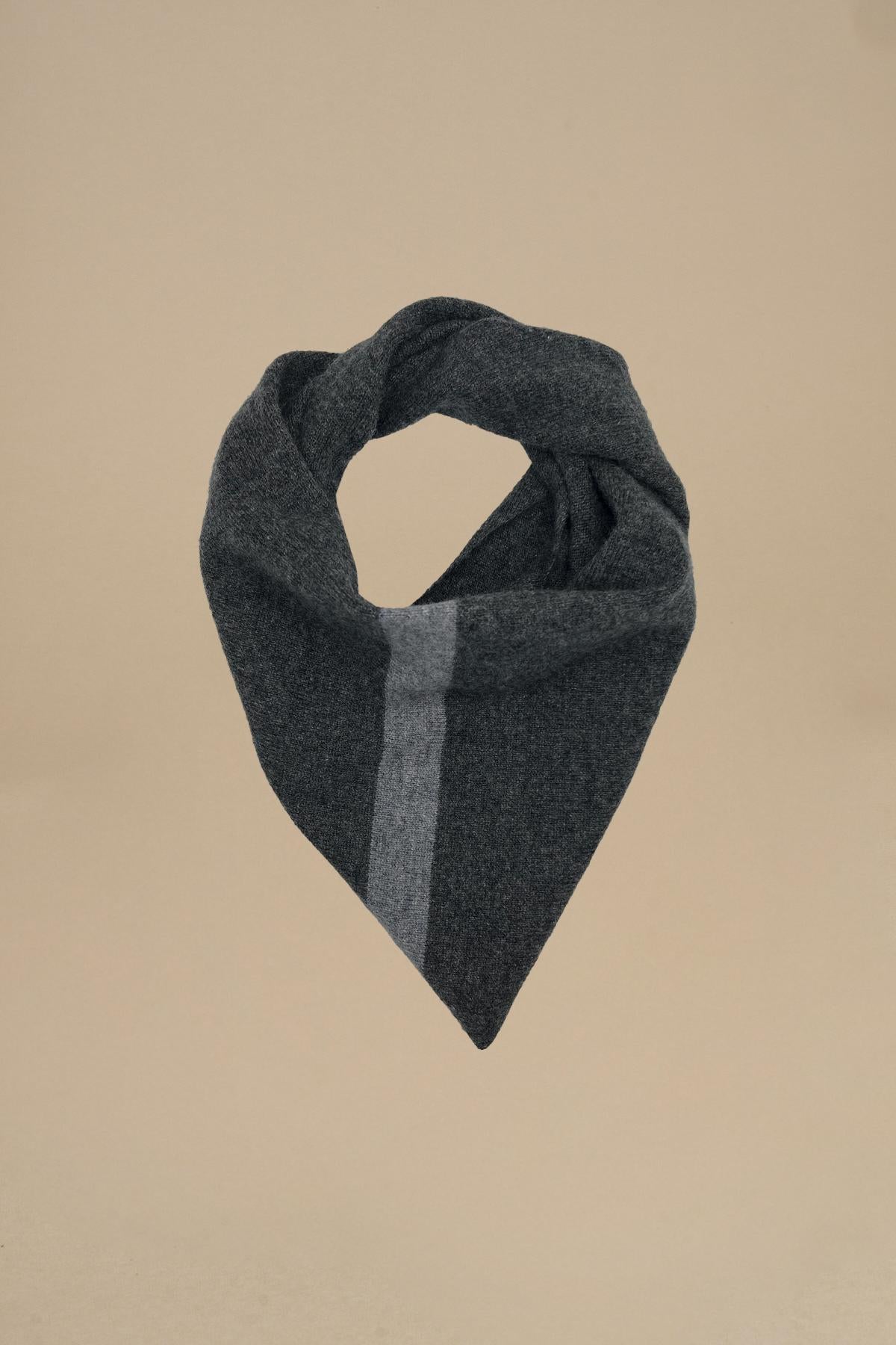 triangolo con banda centrale MIL40 25024.25203 GRI SCU GRI CH milaura 