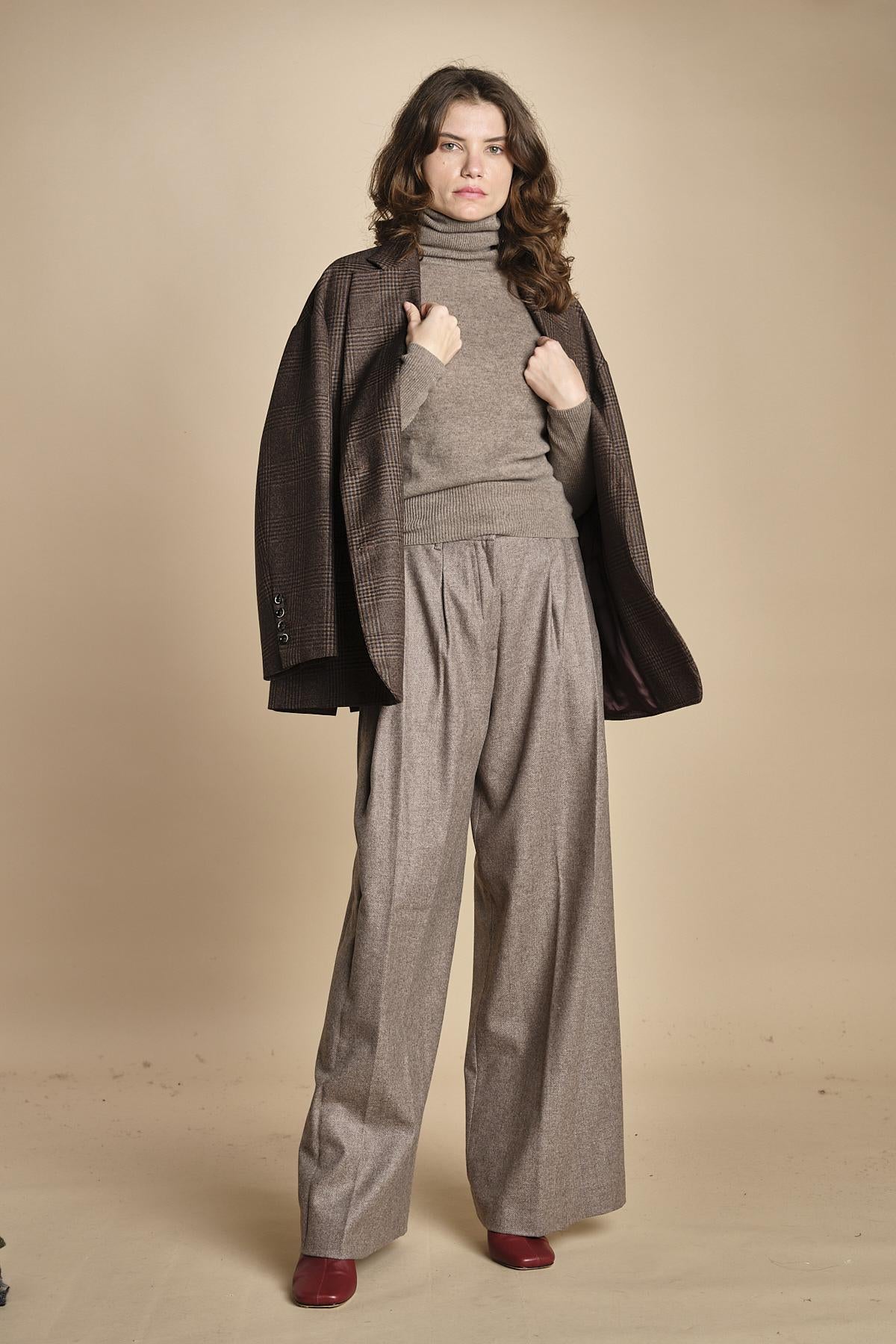 pantalone due pinces lana e seta. PETRA PE81 RES MA nine in the morning 