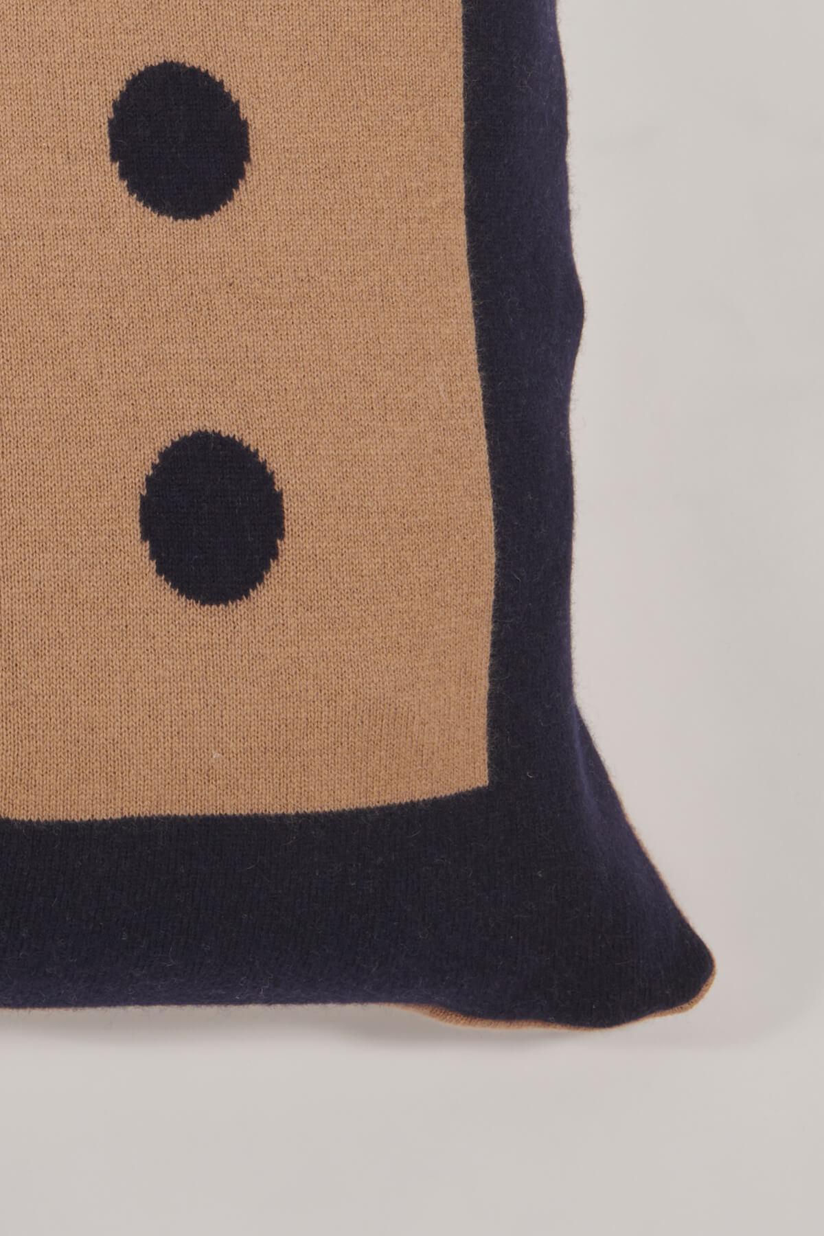 Cuscino Pois 60x60 C2100414A BLUCAMMELLO milaura 