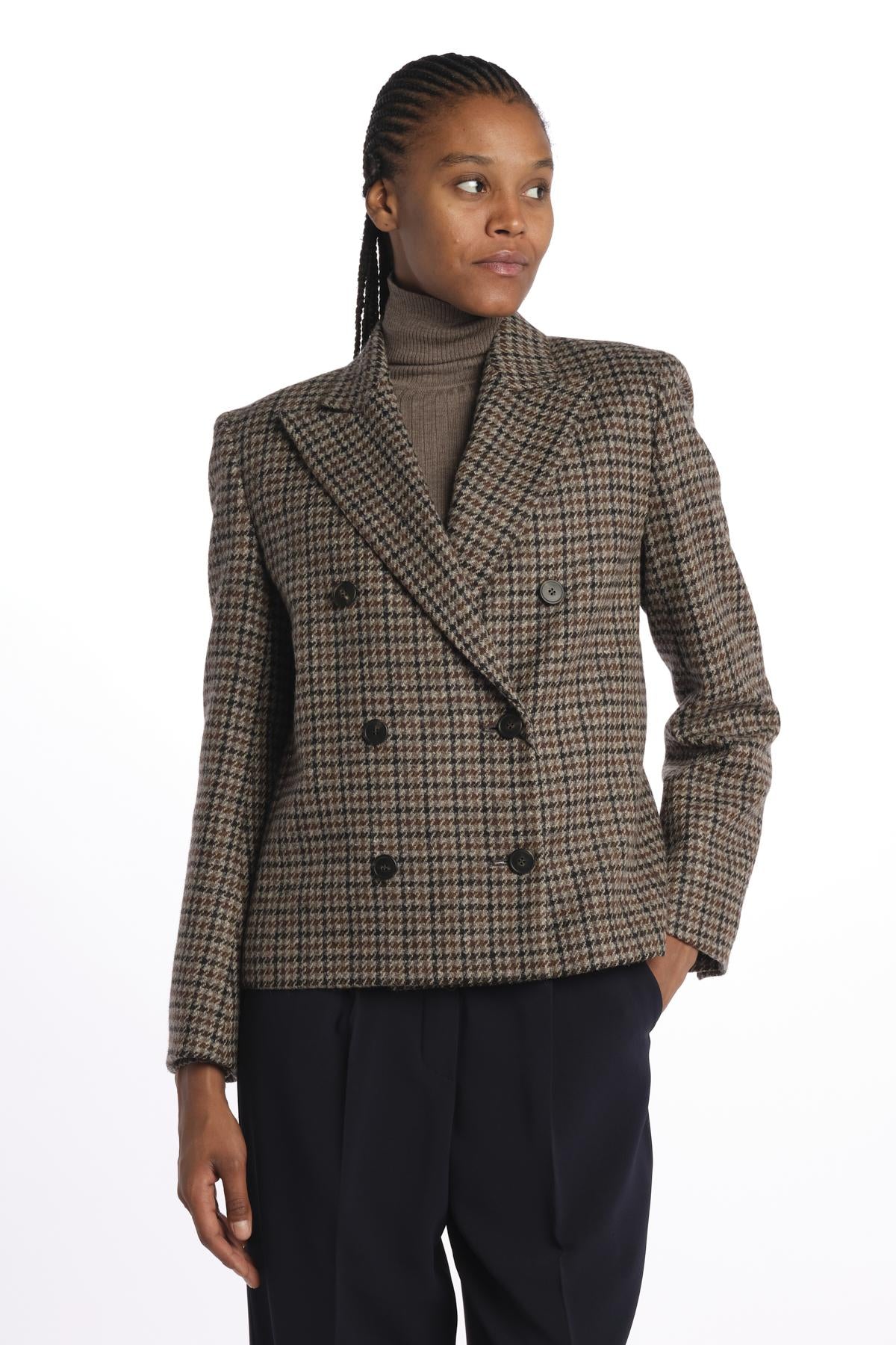  NAUSICA2425046022600 002PIEDDEPOULE weekend maxmara 
