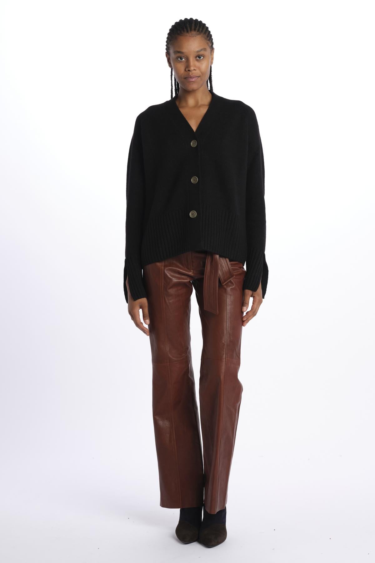  MIL4A24 BLACK milaura 
