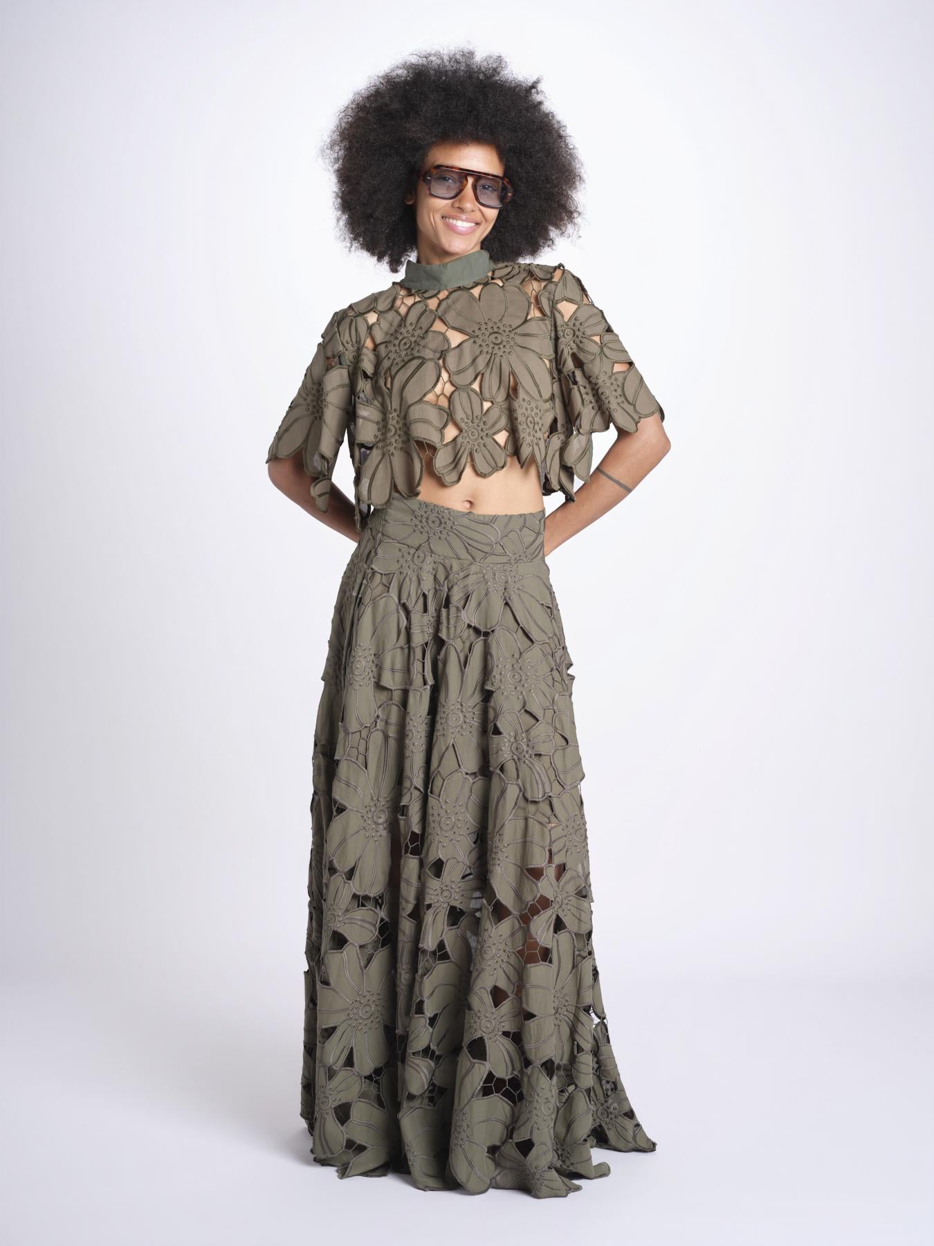 top con fiori intarsiati KOUFONISI M1721 PESTO lace the label 