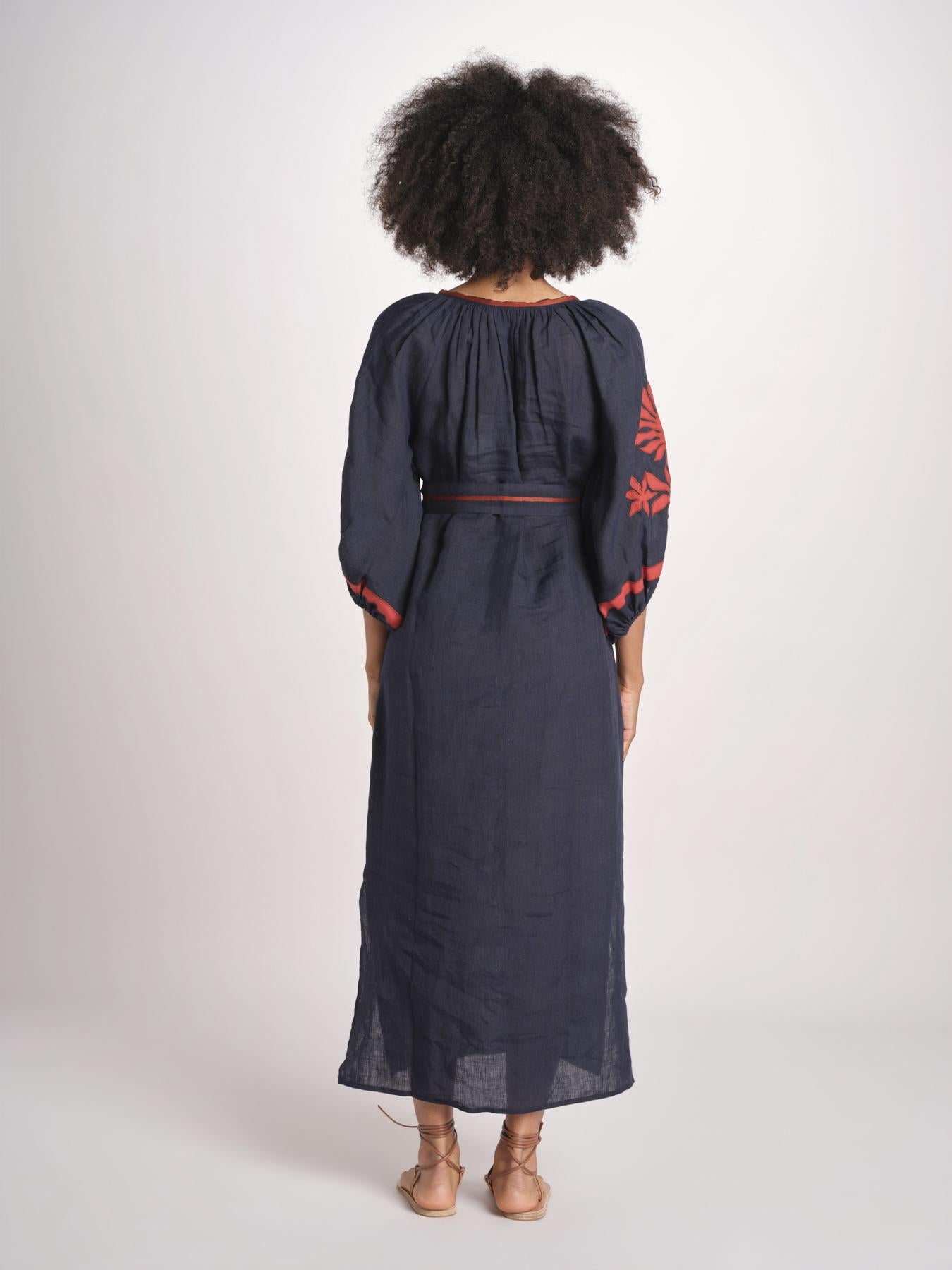 abito con ricamo BE25215 NAVY RUST benaras soleil 