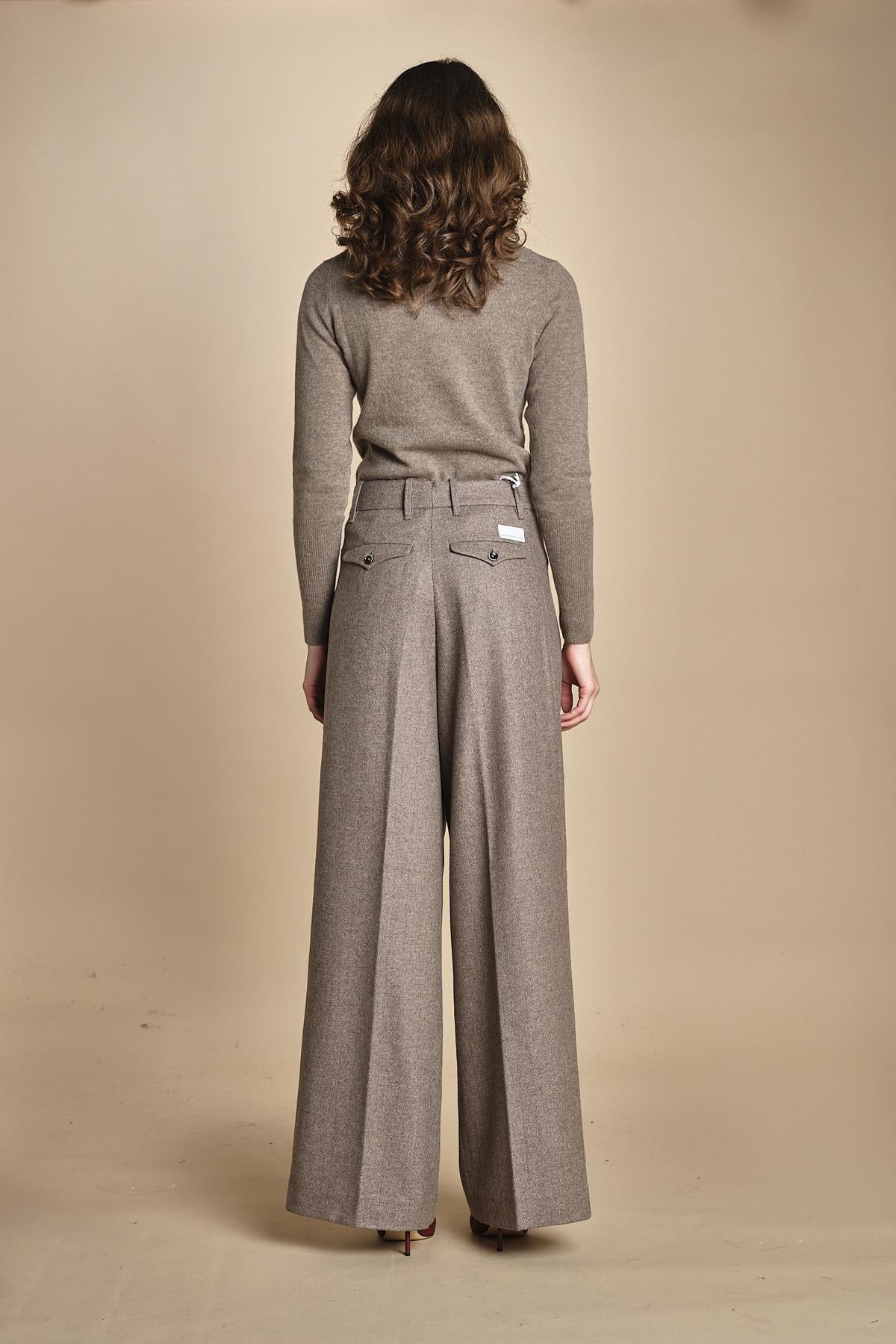 pantalone due pinces lana e seta. PETRA PE81 RES MA nine in the morning 