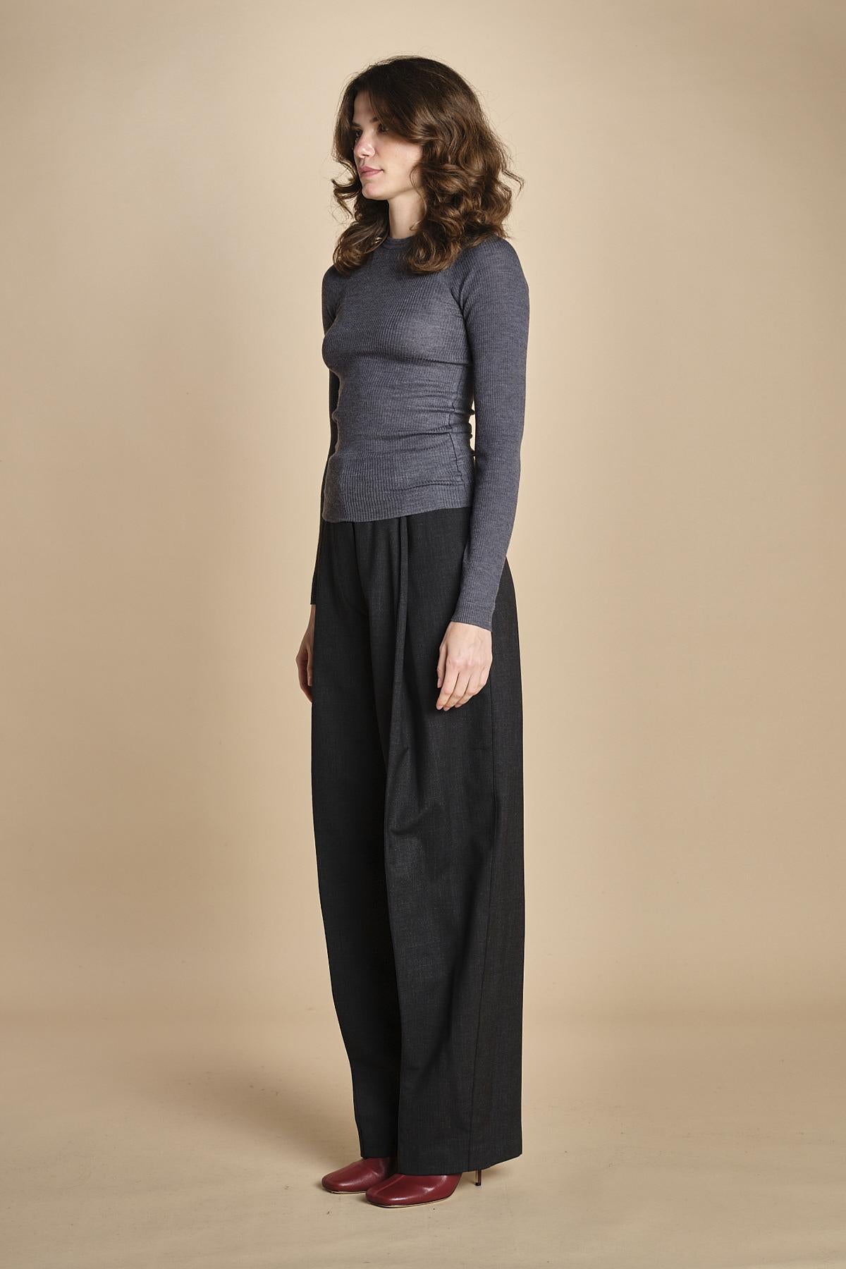 girocollo a costine manica luna in lana merino LAU30 E14038 GRIGIO SCURO milaura 