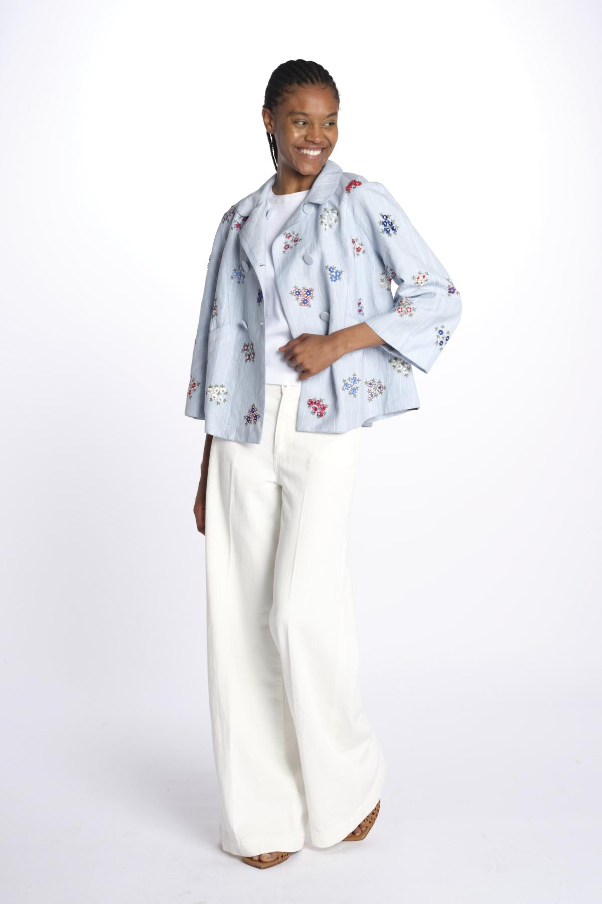 Giacca doppio petto fiori ricamati a mano 7FW 43 BY HAND LIGHT BLUE STRIPE payal pratap 