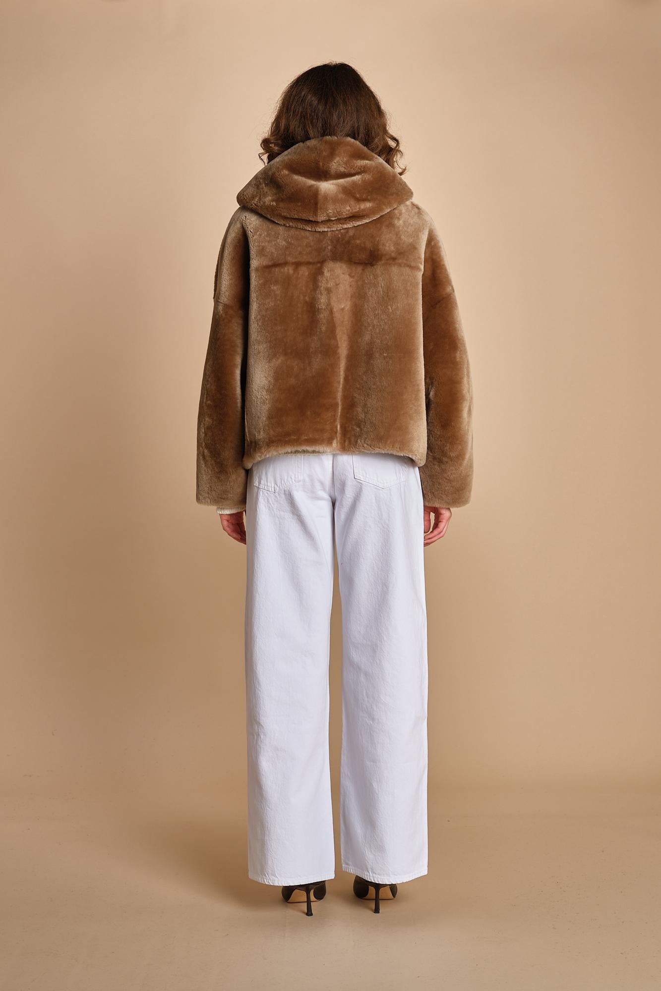 022 montone zip con cappuccio 24022-300 MASTICE milaura 