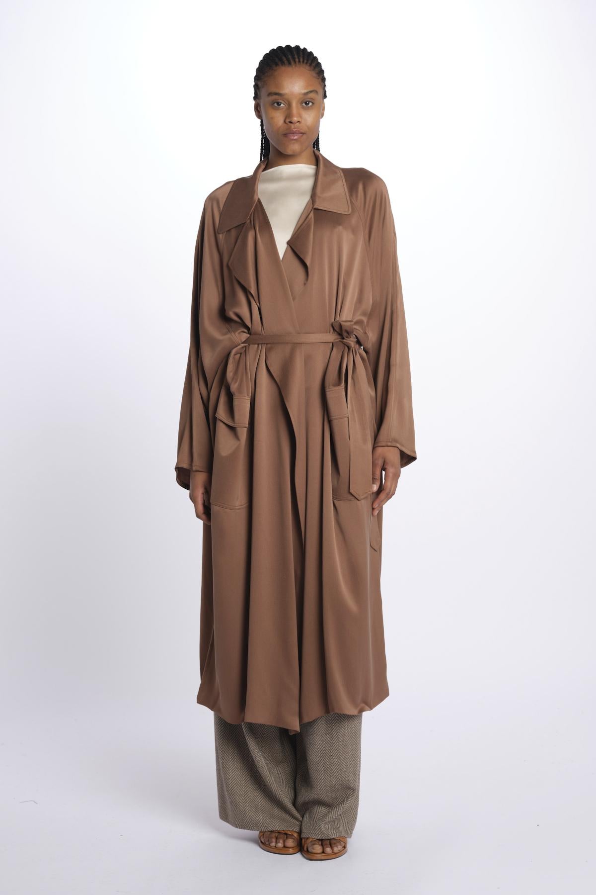 28A50 trench over in crepe satin 28A50 CACAO dusan 