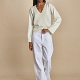 maglia con scollo a v e manica a campana by milaura. D2500894 29001 BIANCO milaura 