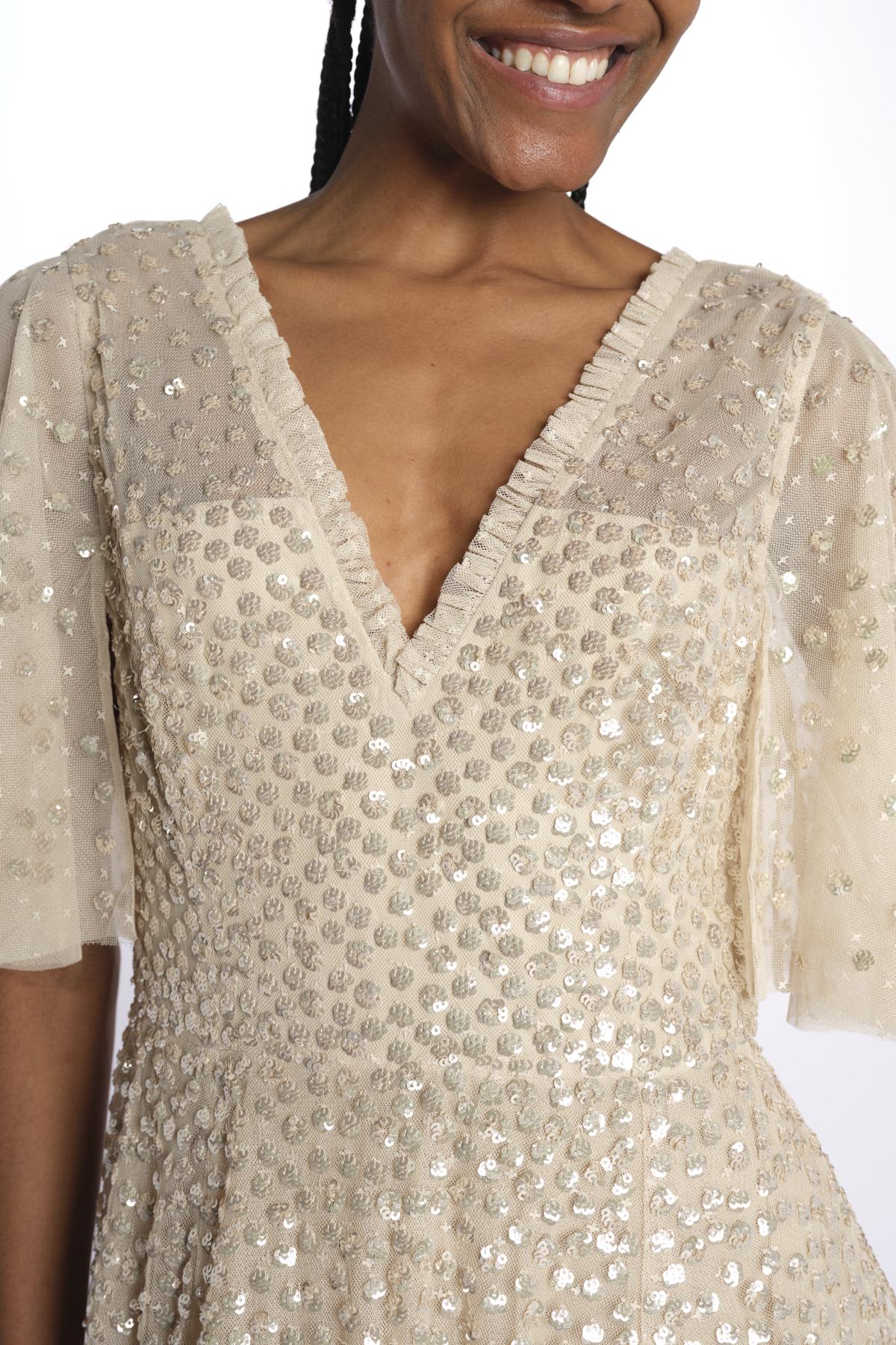 LEILA DOT VNECK abito m/c con paillettes LEILA DOT V-NECK CAPE ANKLE GOWN PARCHMENT needle & tread 