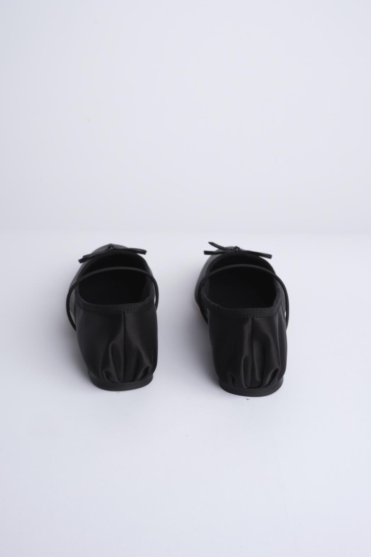 MIGNON ballerina in raso con punta quadrata F846SE1 BLK studio AMELIA 