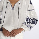 IBIZA camicia con ricami applicati  by milaura. BE24877A WHITE NAVY benaras soleil 