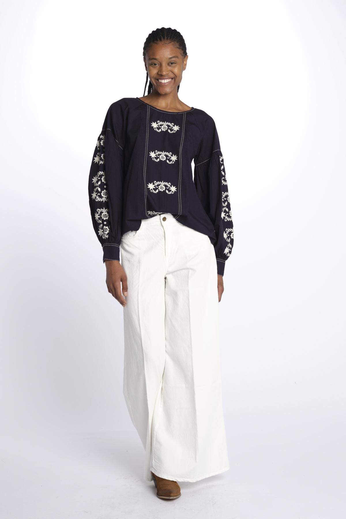MARGUERITE camicia maniche sbuffo con ricami E25TU019 MARINE stella forest 