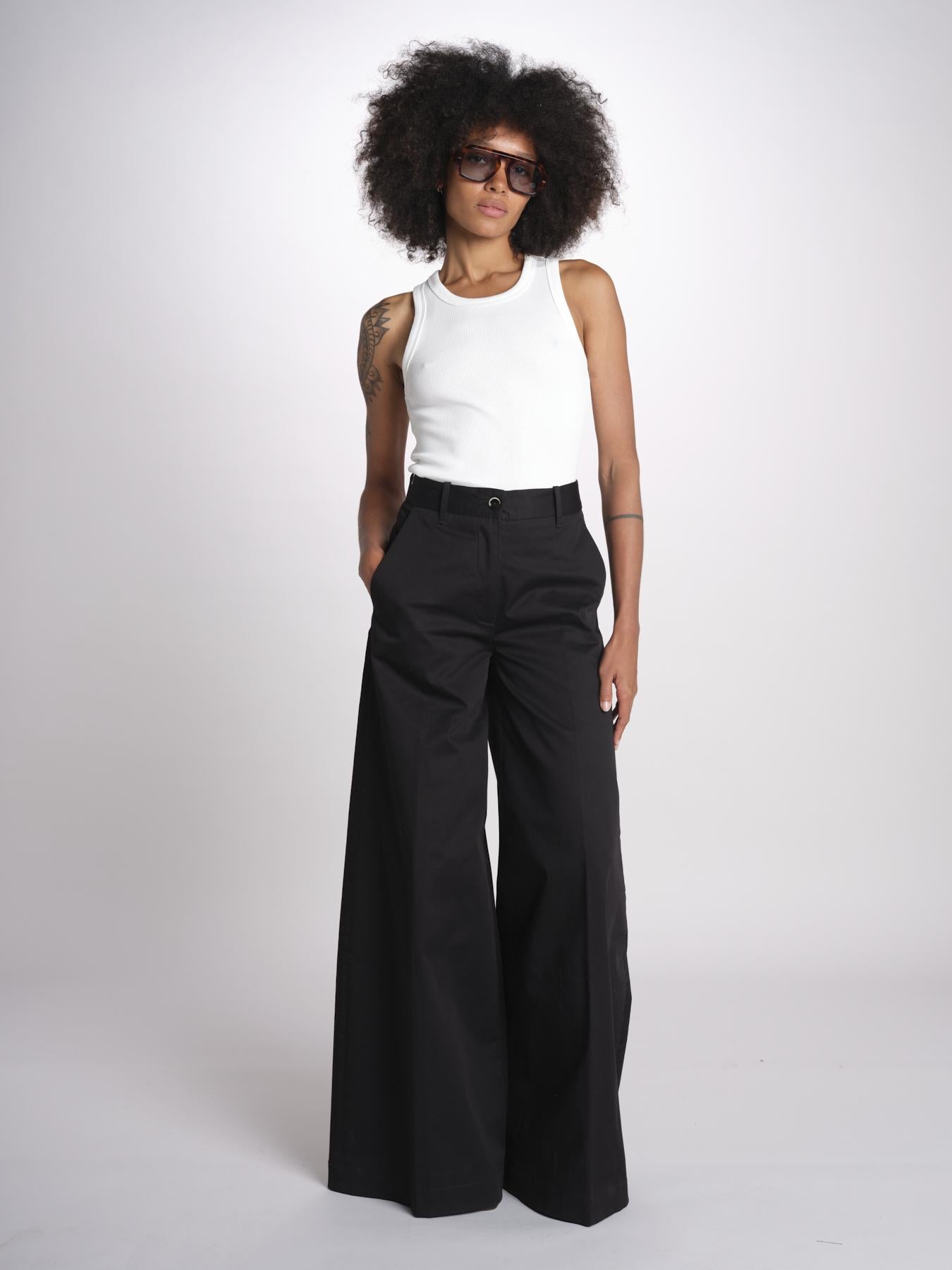 pantalone in lino con pinces PETRA PE98 BLACK nine in the morning 