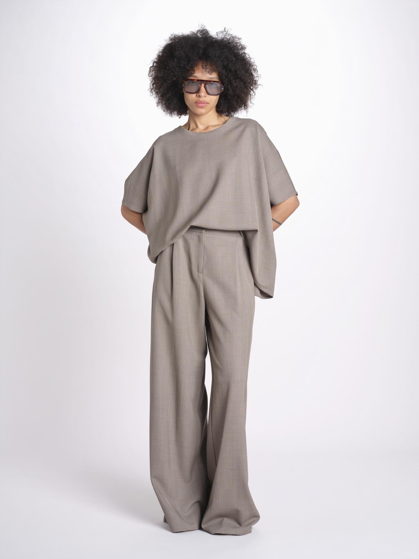 t-shirt in tessuto diagonale U3059 TORTORA dusan 