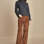 pantalone a zampa con taschine FAUVE WX CARAMEL fam 