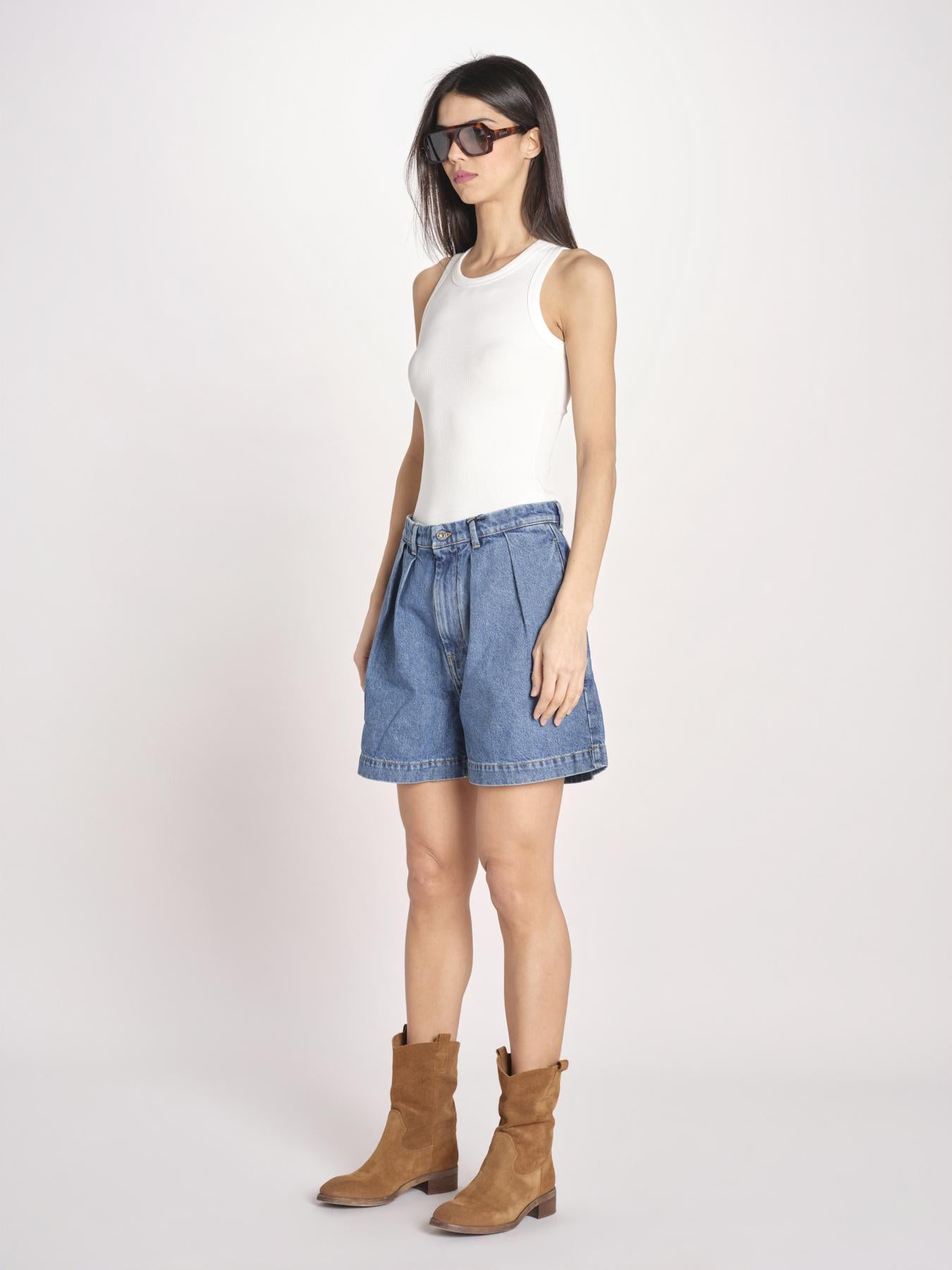 bermuda in denim JUDY STRUCTUREDENIM 73 true avenue 