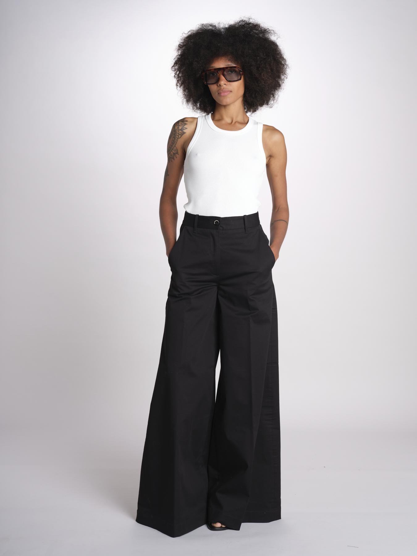 pantalone in lino con pinces PETRA PE98 BLACK nine in the morning 