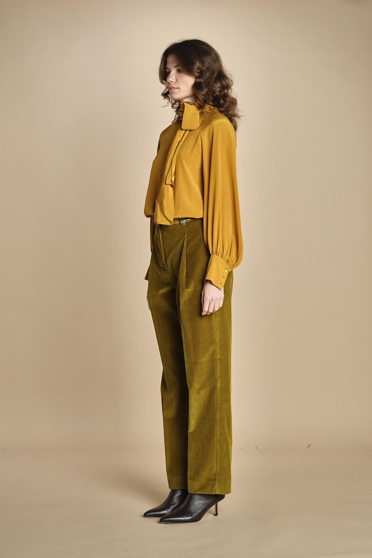pantaloni in velluto con pinces ORDINE 2525136036600 024 weekend maxmara 