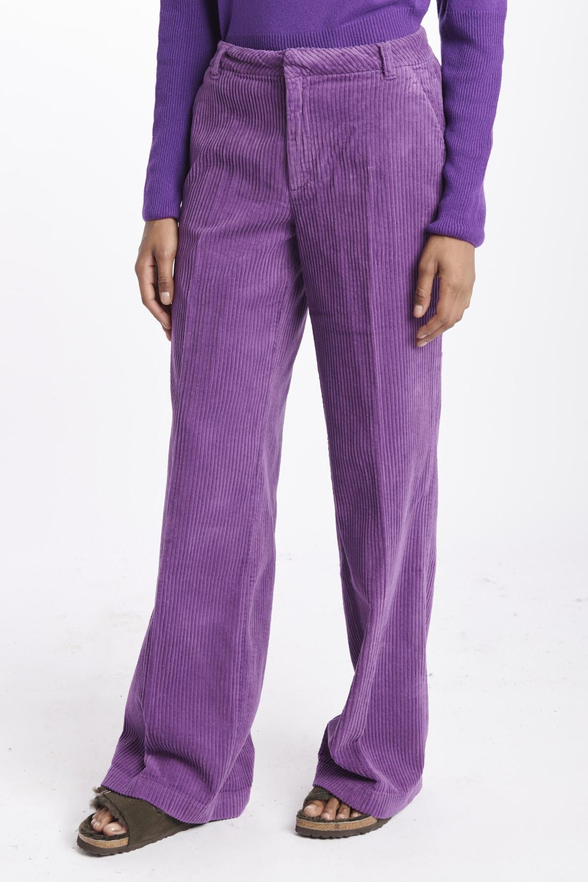  UMATRENDYCORDUROY AMETHYSTE lab dip 