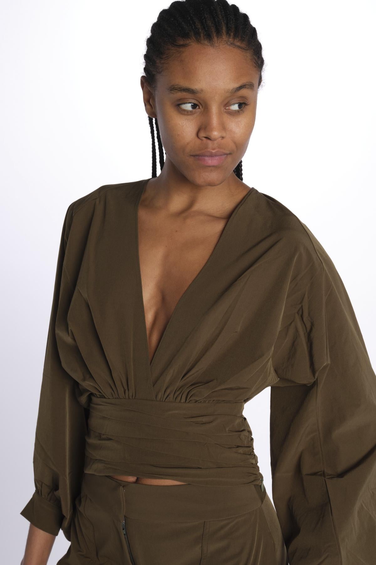 Top ELEONOR m/l incrocio T141 102 MOSS just bee queen 