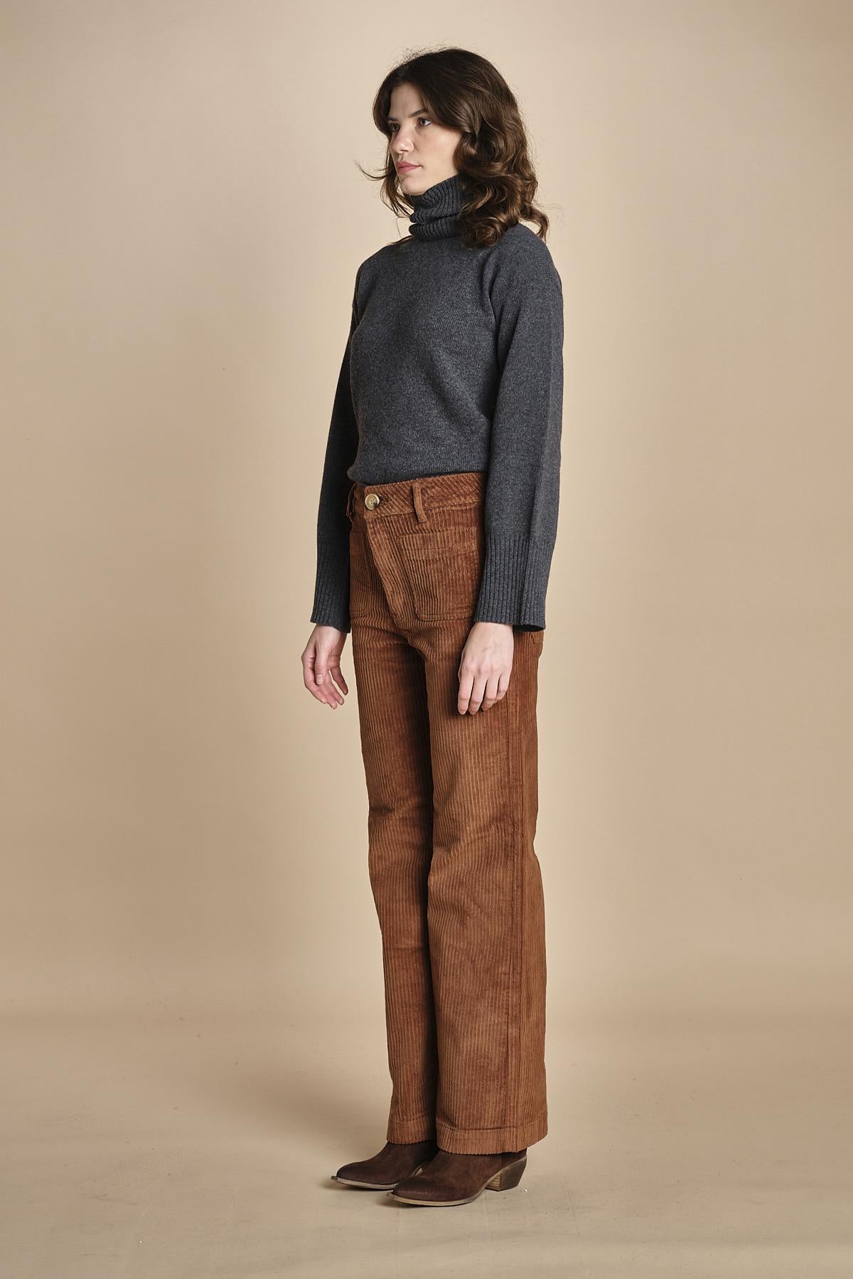 pantalone a zampa con taschine FAUVE WX CARAMEL fam 