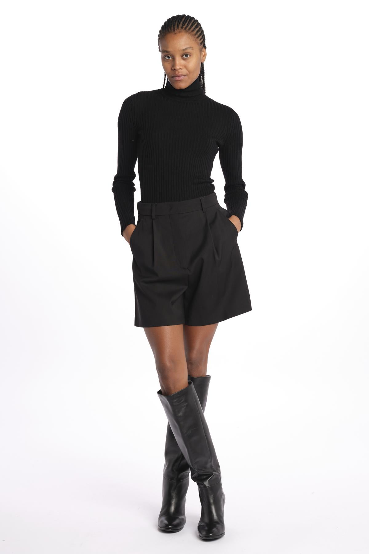  2425146041600 002NERO weekend maxmara 