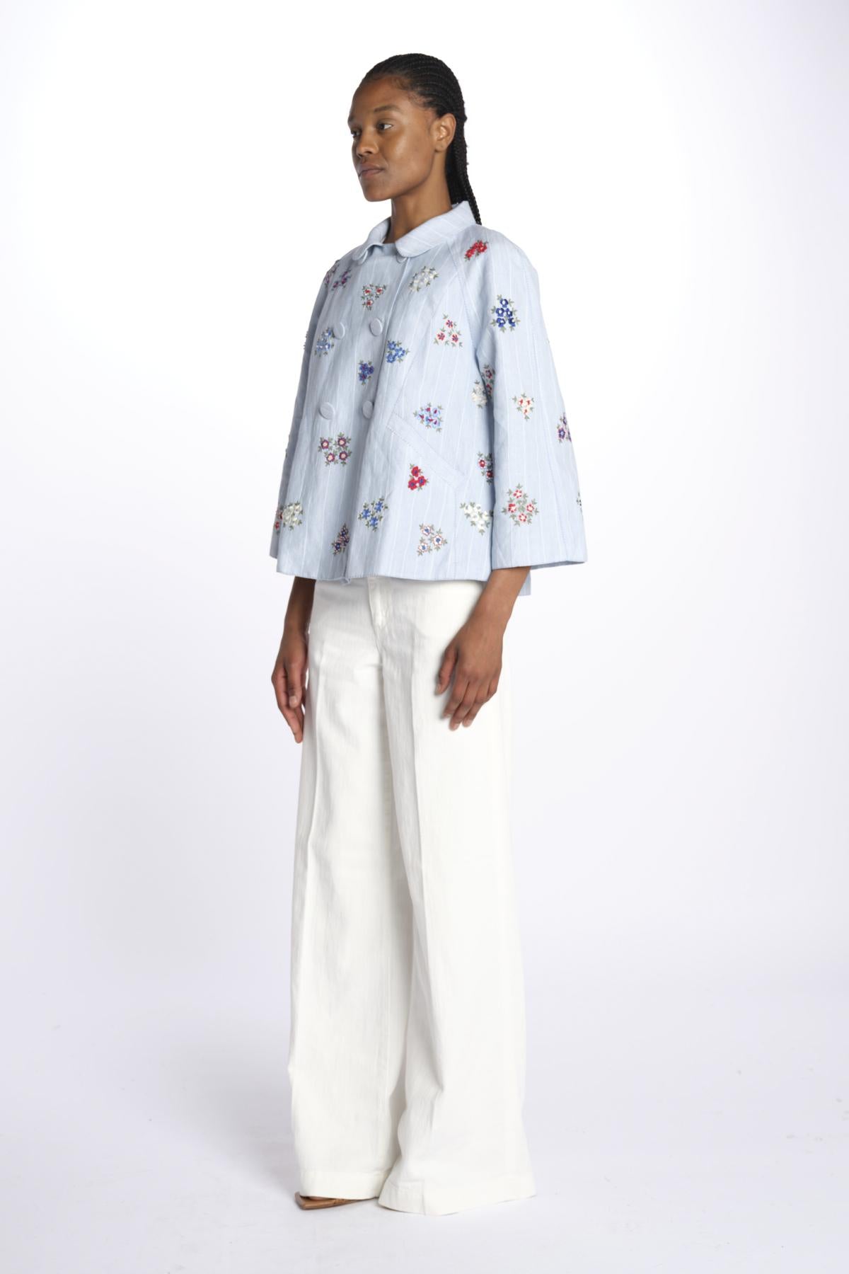 Giacca doppio petto fiori ricamati a mano 7FW 43 BY HAND LIGHT BLUE STRIPE payal pratap 