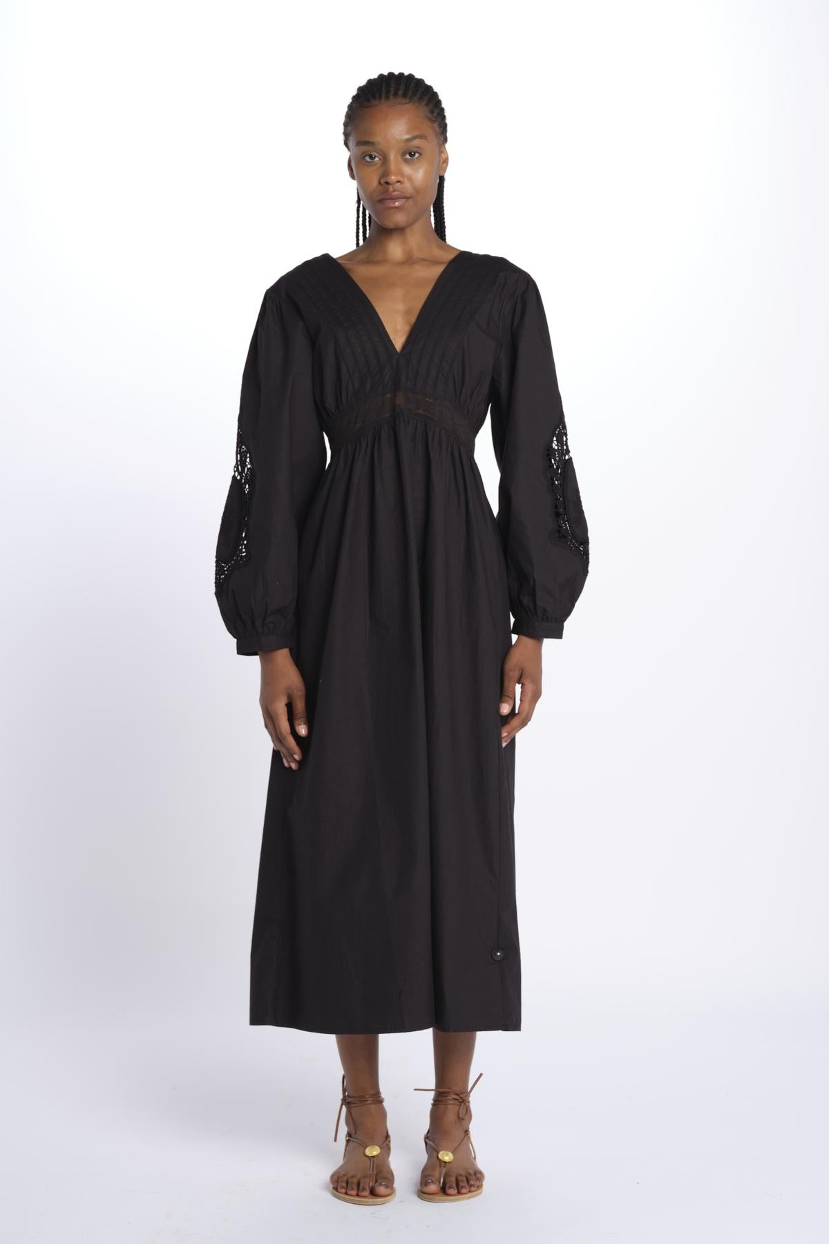 DHALIA abito maniche a sbuffo e inserti in macrame DHALIA NERO louise misha 