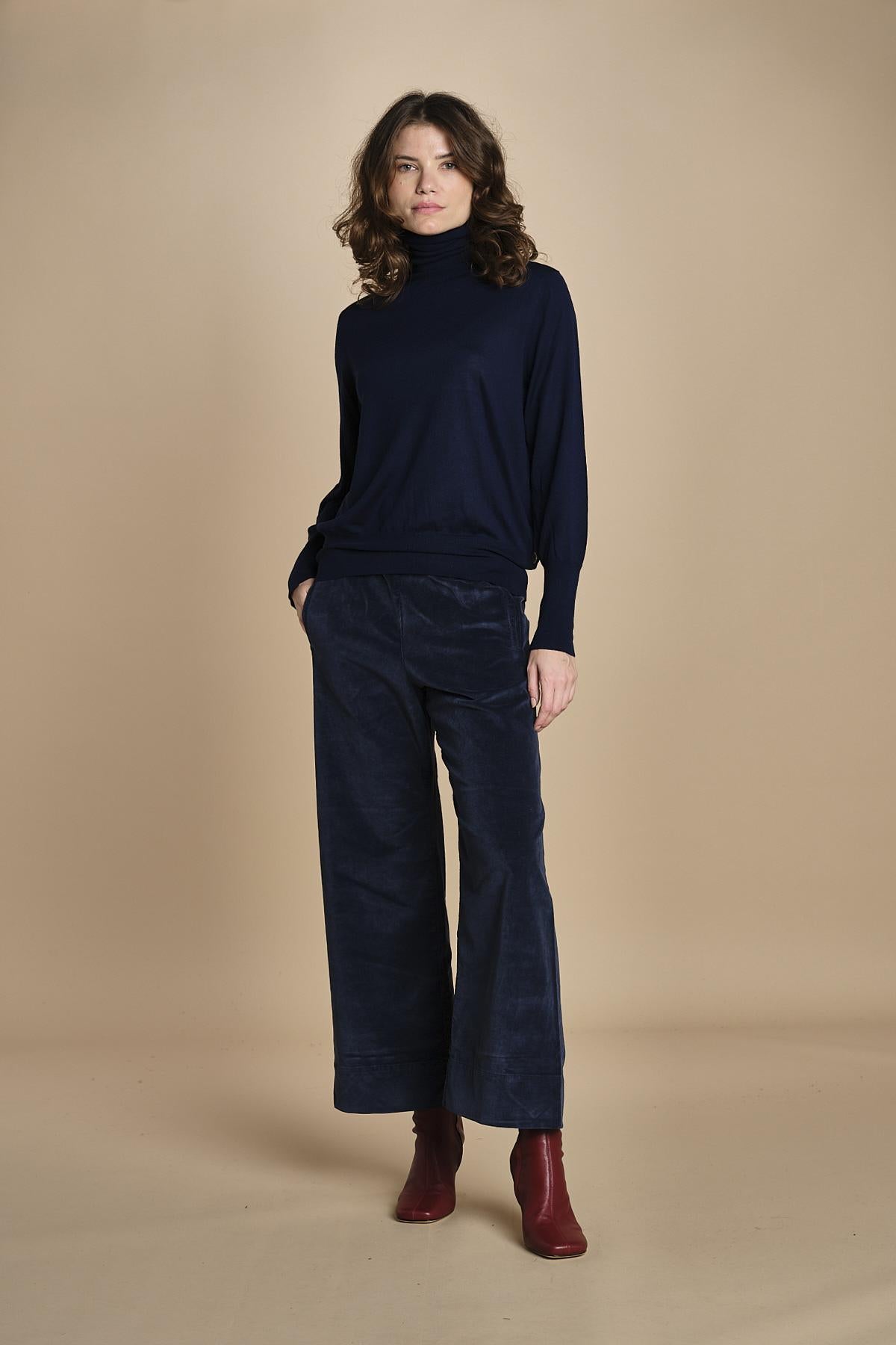 73% COTONE 25% TENCEL 2% ELASTAN STELLA XV01 040 BLU NOTTE ps don't forget me 