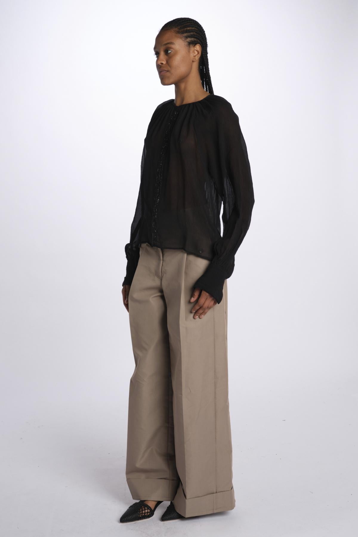 Camicia manica sbuffo ricamo cetrale BE24544 BLACK milaura 