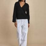 maglia con scollo a v e manica a campana by milaura. D2500894 872 NERO milaura 