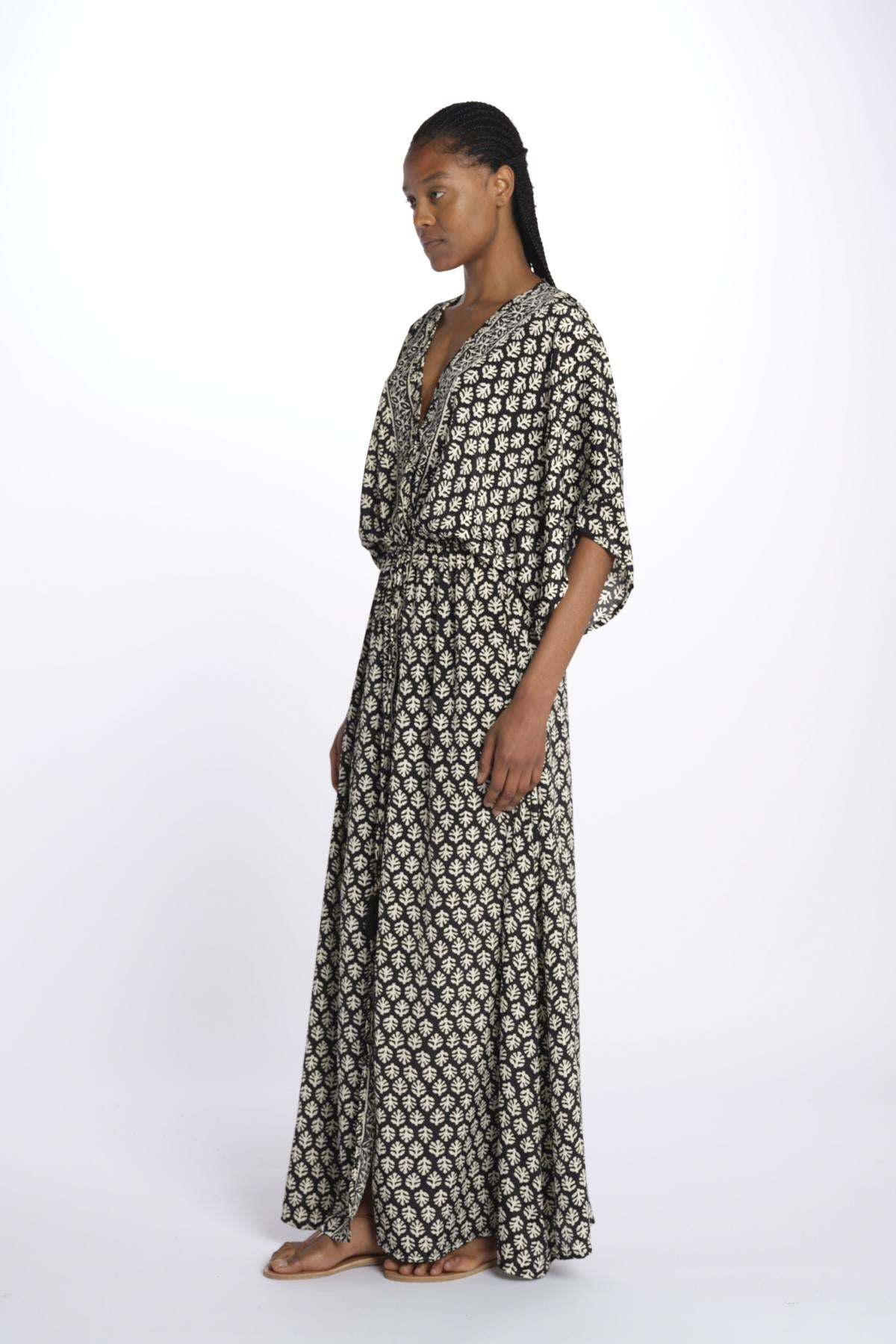ANTOINETTE abito impero con stampa foglie ANTOINETTE INDIAN BLACK laraethnics 