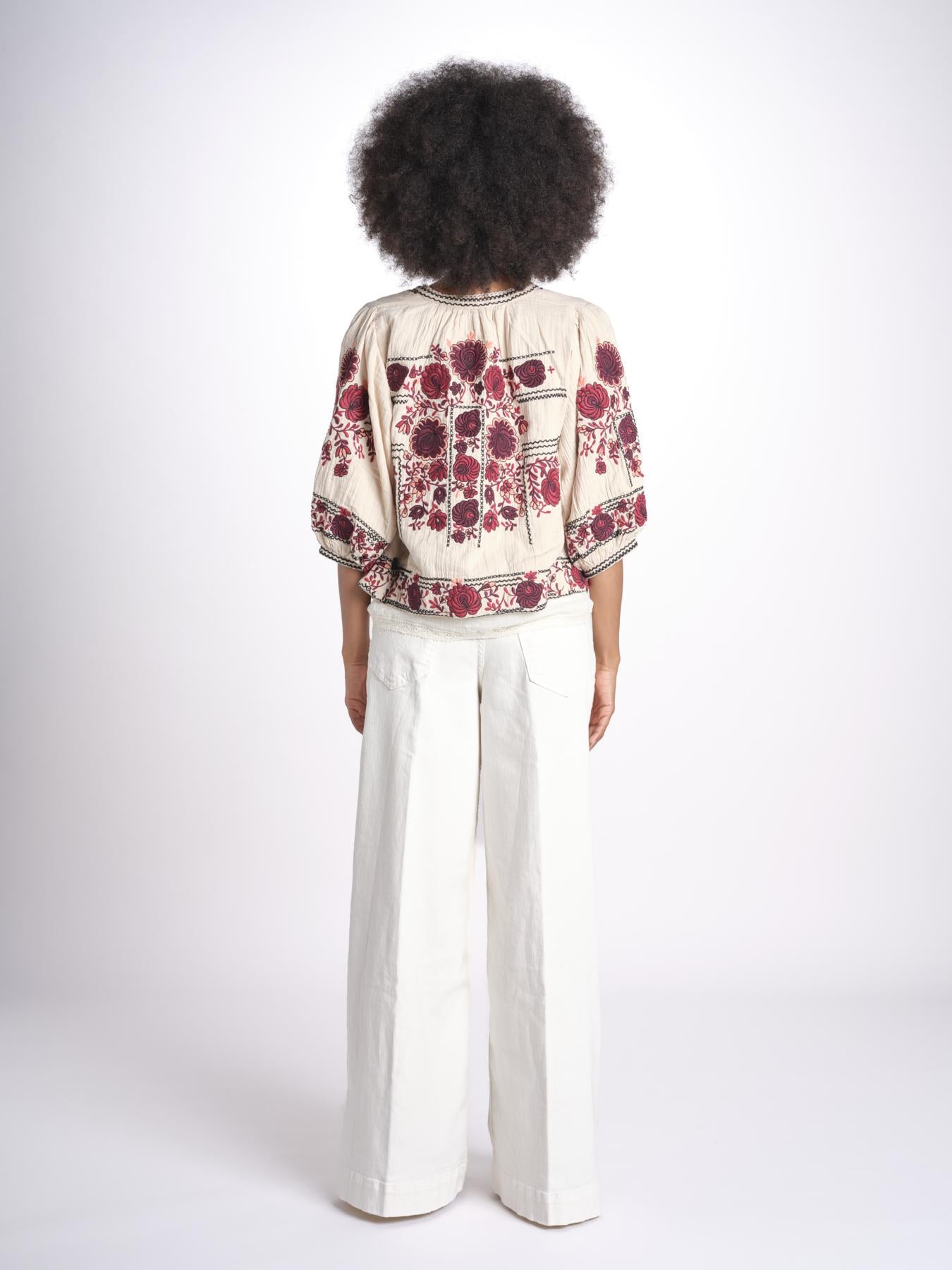 giacca con fiori ricamati GRETA JKT 747215 ECRU DK RED mabe 
