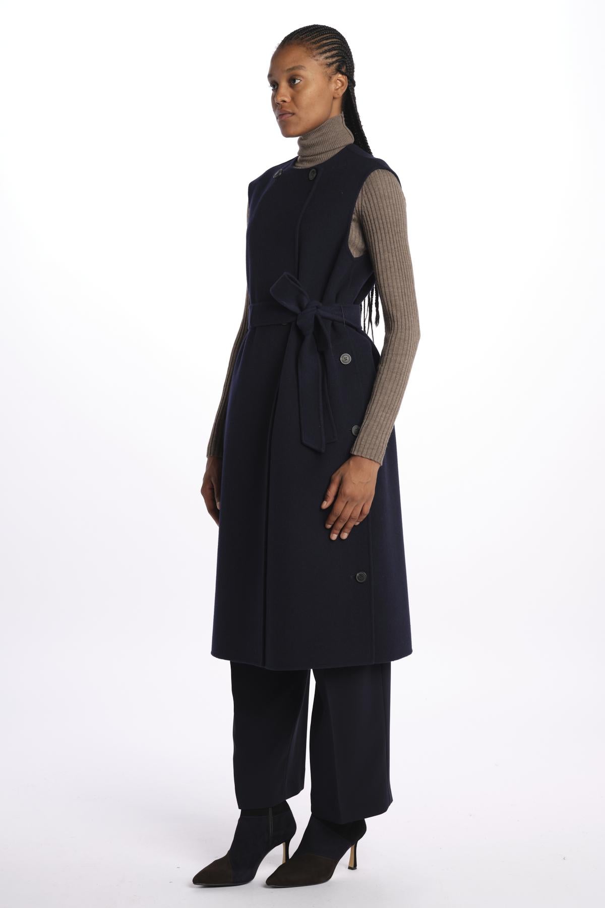  2425276011600 015NAVY weekend maxmara 