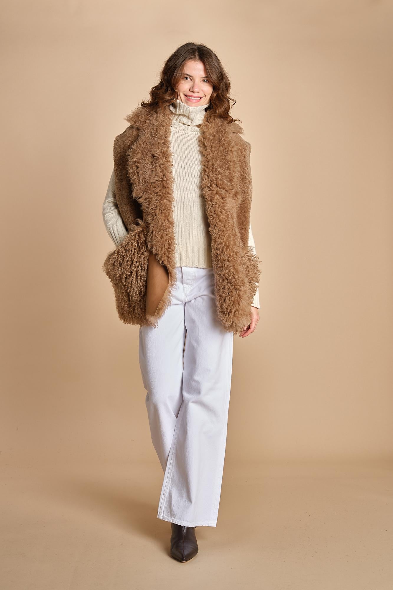 021 gilet montone 25021-302 MASTICE milaura 