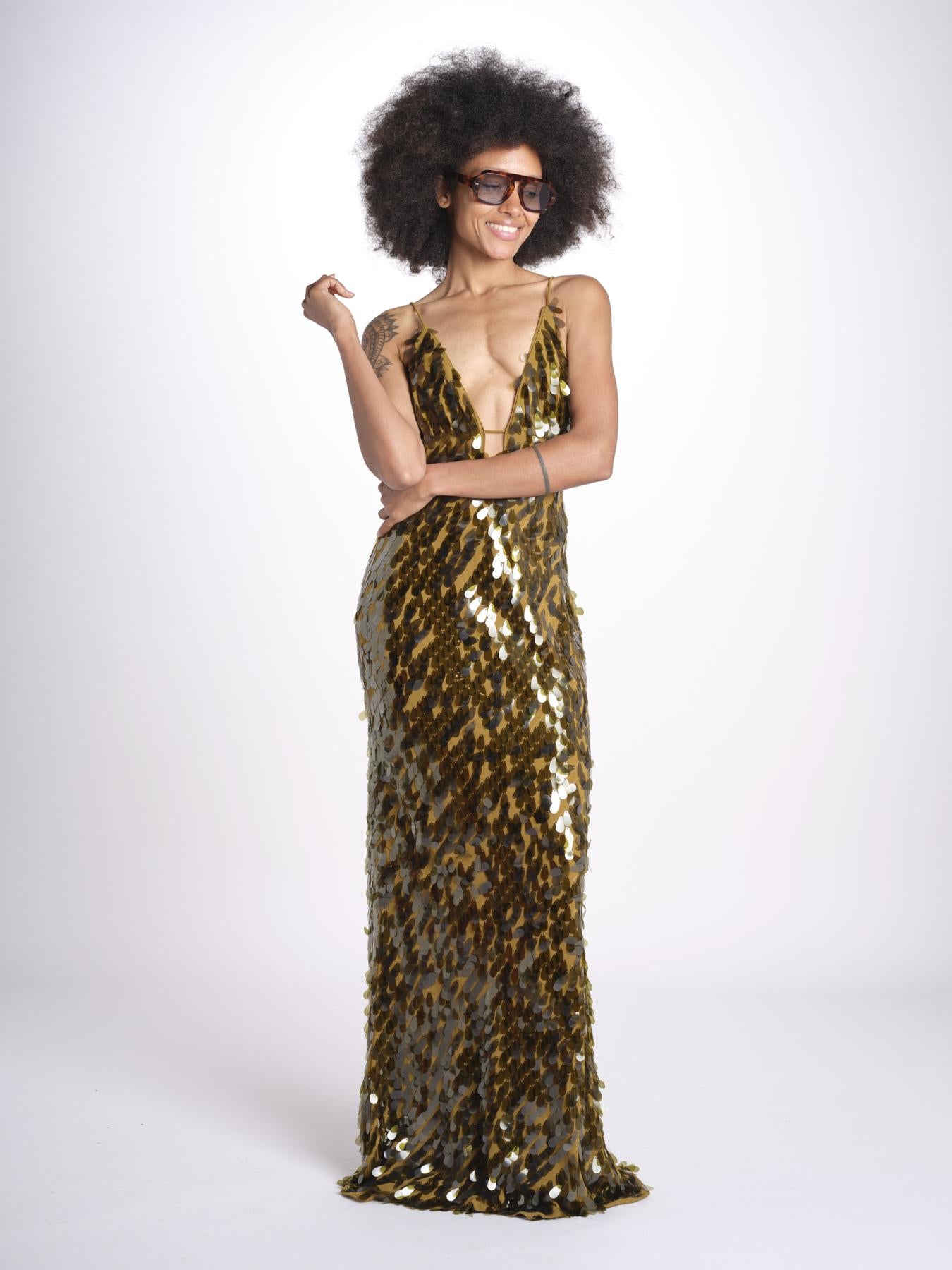 abito in paillettes THE SAPHIRE OLIVE misha 