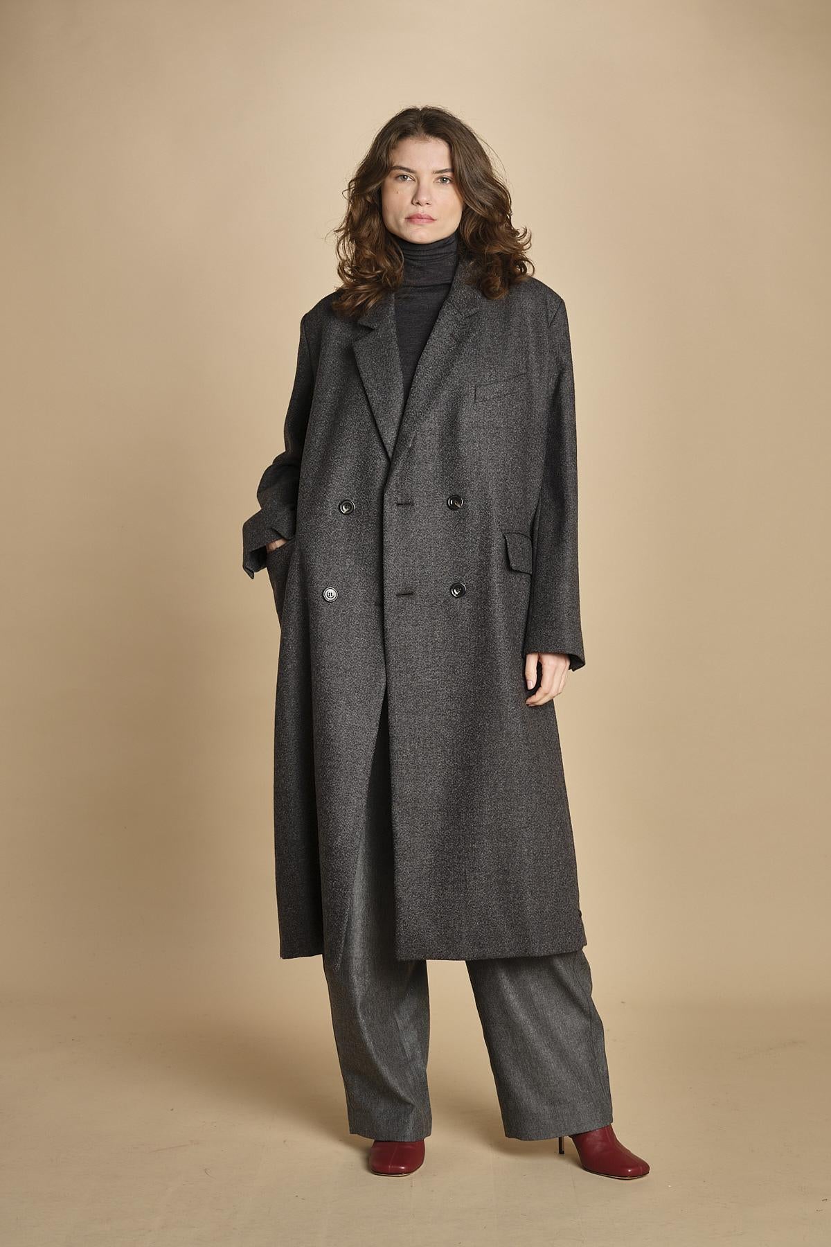 cappotto doppiopetto over. MAN0053 GRI0125W soeur 