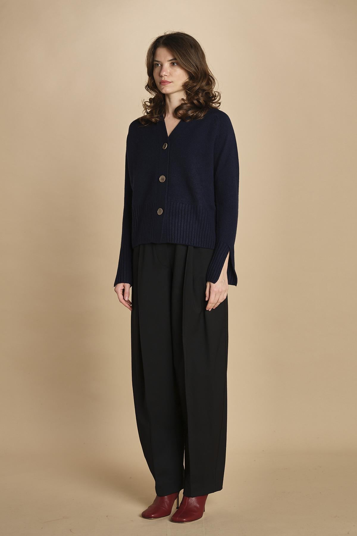cardigan tre bottoni MIL4A24 25030 BLU milaura 