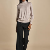 MELODIA pantalone cropped con risvolto in gabardina MELODIA 652339 3 quelledue 