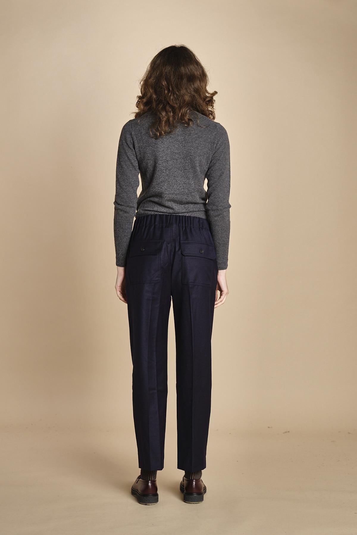 pantalone stretto con elastico HATELEY 2525136022600 028 weekend maxmara 