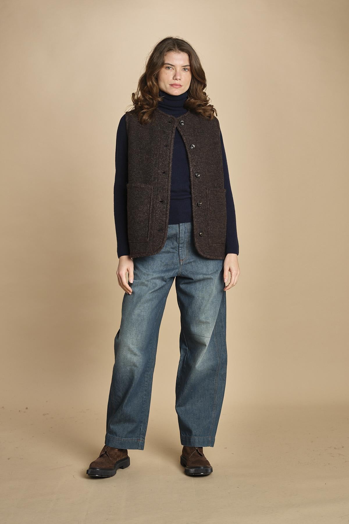 gilet in lana cotta. BLS1504 MAR32 soeur 