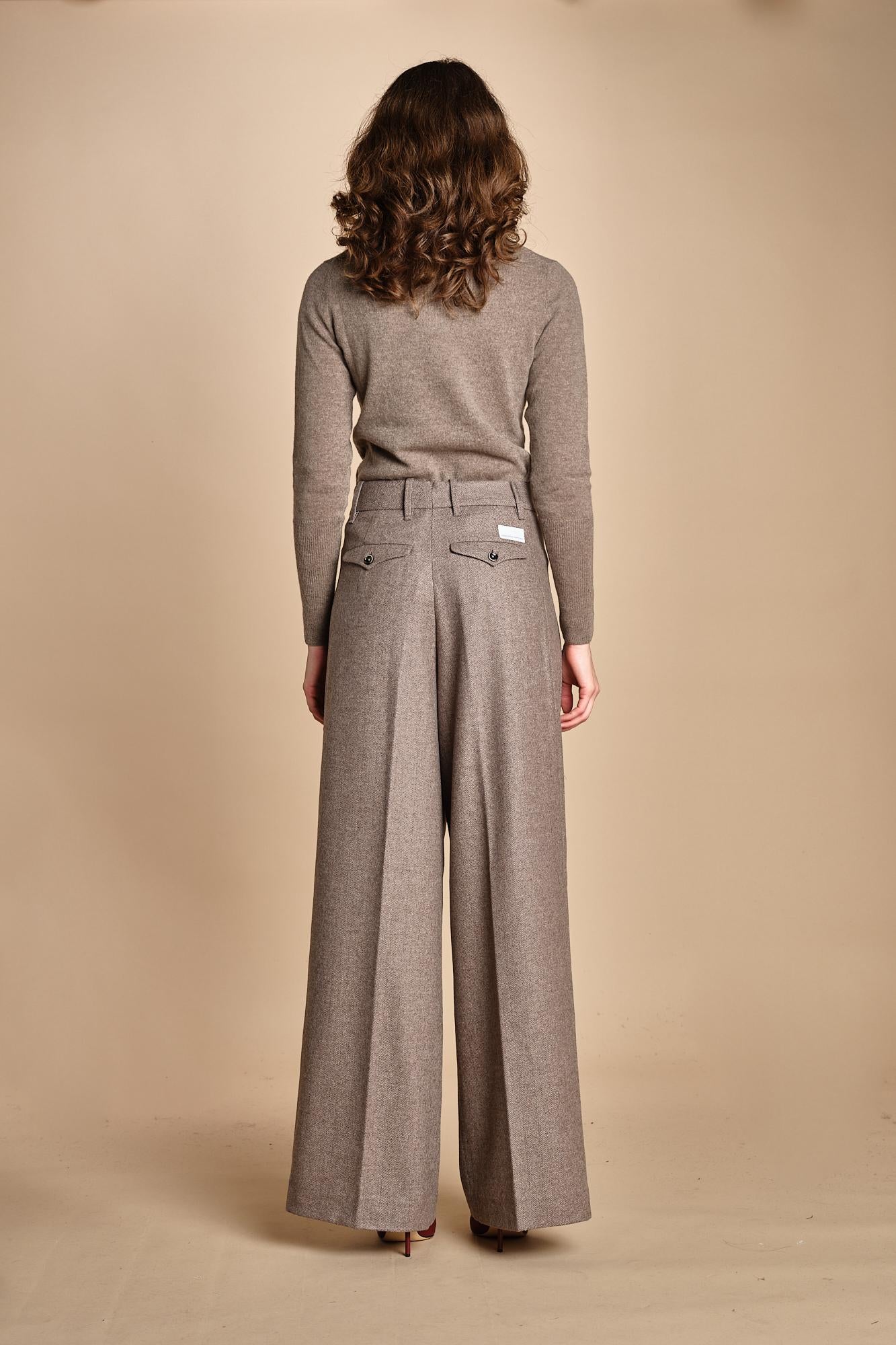 pantalone due pinces lana e seta. PETRA PE81 RES MA nine in the morning 