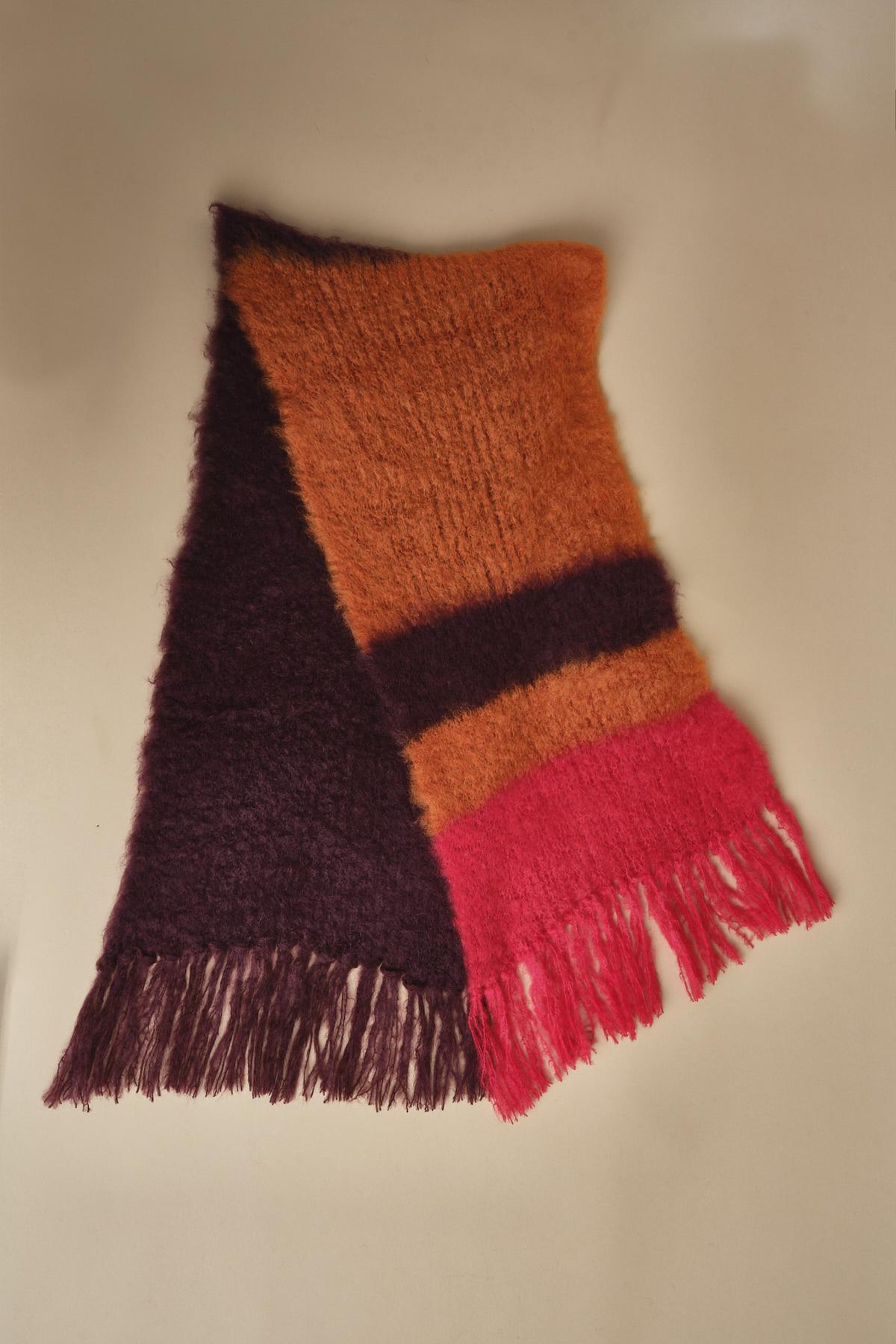 sciarpa in mohair a righe. STR SHORTBREAD.COFF.COPP hinterveld 