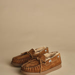 mocassino in suede foderato in lana con borchie. 68642 SARACENO alexander hotto 